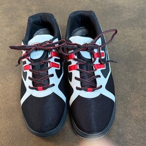 KR Strikeforce Ignite Black/Grey/Red Right Hand Bowling Shoes K, Men's Sz 11